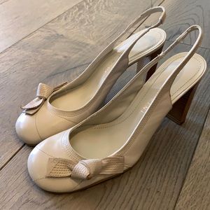Y2K Gianni Bini Cream Leather Slingback Heels 6.5 Pumps Retro Classic